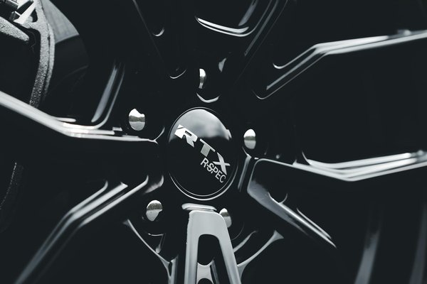 Évaluation comparative : Batteries pour voitures électriques vs voitures à essence